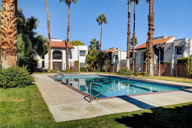 MLS: 2506337 Condo For Sale