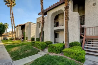 Photo #1: 2506337 Listing