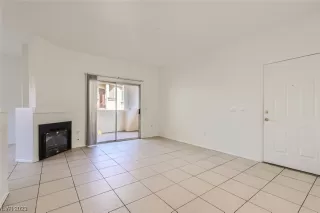 Photo #1: 2506338 Listing 