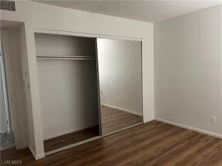 Photo #1: 2506340 Listing 