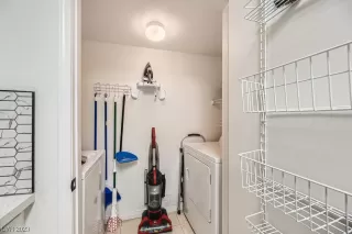 Photo #5: 2506354 Listing 