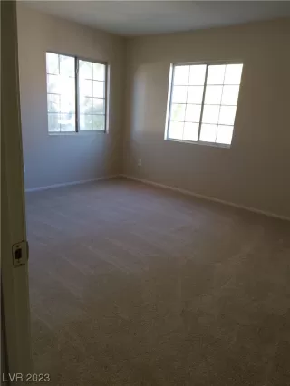 Photo #5: 2506381 Listing 