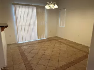 Photo #4: 2506406 Listing 