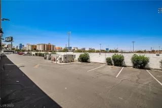 Photo #1: 2506423 Listing 