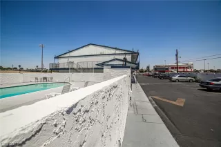 Photo #3: 2506423 Listing 