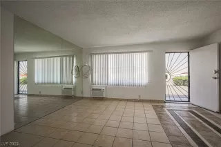 Photo #4: 2506423 Listing 