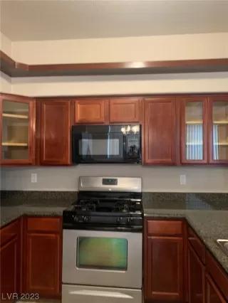 Photo #2: 2506440 Listing 