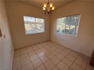 Photo #5: 2506457 Listing 