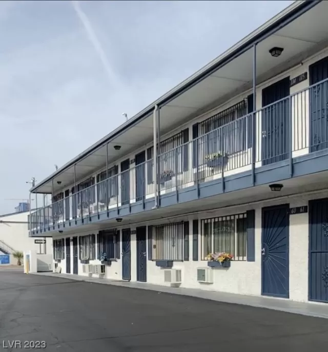 MLS: 2506460 Condo For Sale