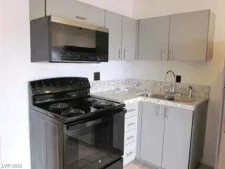 Photo #4: 2506460 Listing