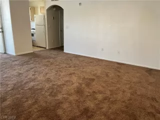 Photo #2: 2506480 Listing 