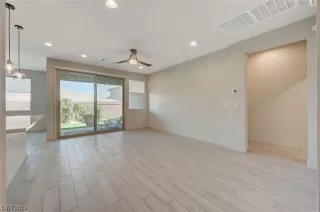 Photo #5: 2506493 Listing 