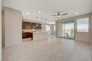 Photo #6: 2506493 Listing 