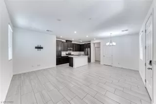 Photo #3: 2506497 Listing 