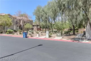 Photo #2: 2506544 Listing