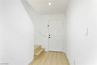 Photo #1: 2506558 Listing 