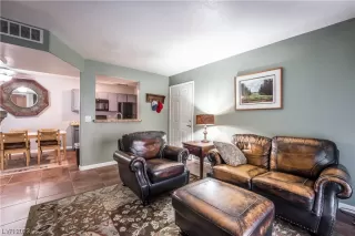 Photo #5: 2506612 Listing 