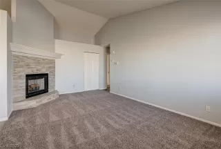 Photo #2: 2506643 Listing