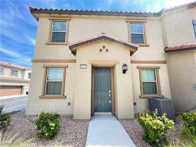 MLS: 2506668 Condo For Sale