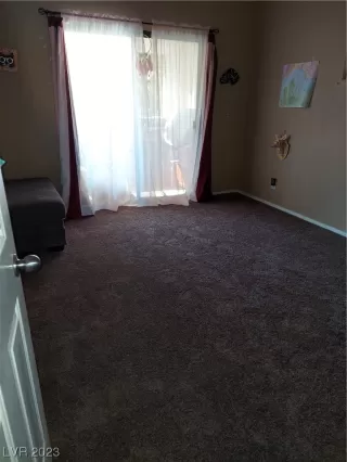 Photo #3: 2506701 Listing 