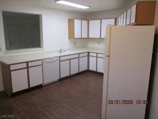 Photo #6: 2506702 Listing 