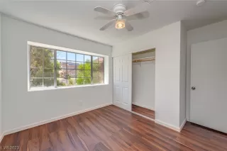 Photo #6: 2506715 Listing