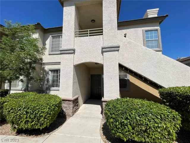 MLS: 2506718 Condo For Sale