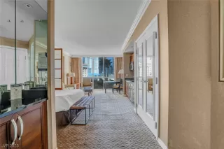 Photo #4: 2506750 Listing