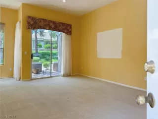 Photo #4: 2506764 Listing 