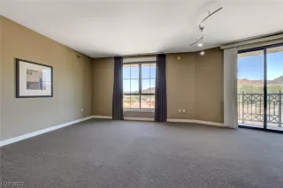 Photo #6: 2506806 Listing 