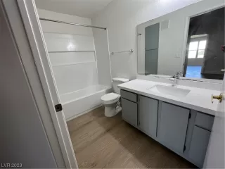 Photo #6: 2506856 Listing 