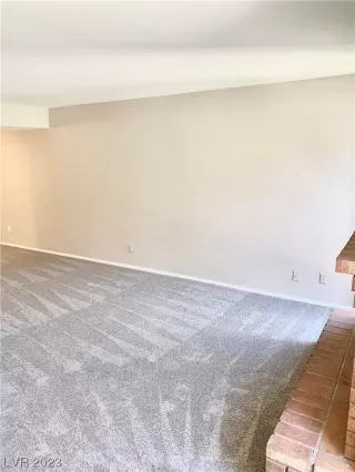 Photo #3: 2506890 Listing 