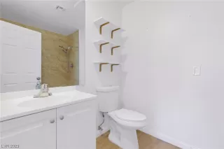 Photo #4: 2506929 Listing 