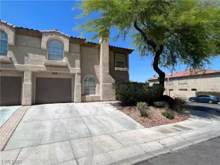 Photo #1: 2506943 Listing 