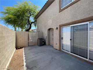 Photo #4: 2506943 Listing 