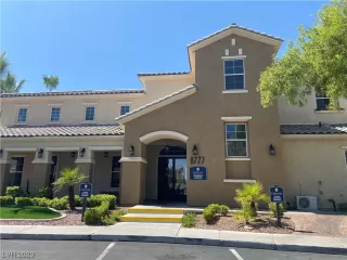Photo #2: 2506950 Listing 