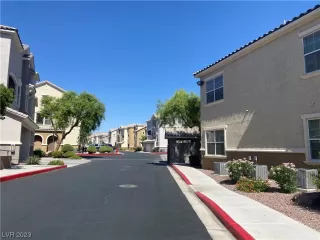Photo #3: 2506950 Listing 