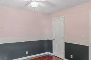 Photo #5: 2506962 Listing