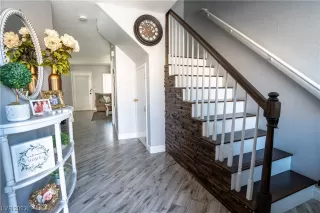 Photo #4: 2506964 Listing 