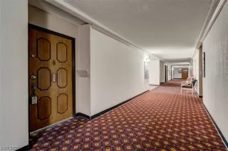 Photo #1: 2506967 Listing