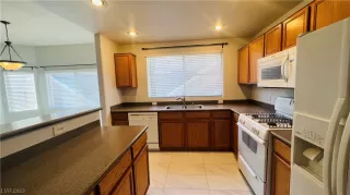 Photo #5: 2506992 Listing 