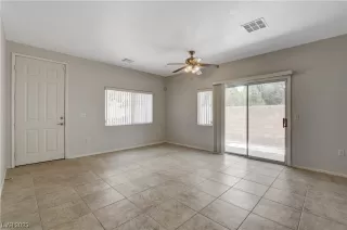 Photo #3: 2507017 Listing 