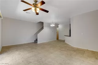 Photo #5: 2507017 Listing 