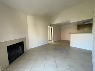 Photo #3: 2507045 Listing 