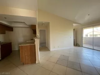 Photo #6: 2507045 Listing 