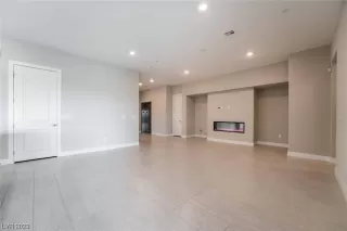 Photo #6: 2507051 Listing