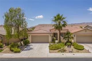 Photo #2: 2507060 Listing 