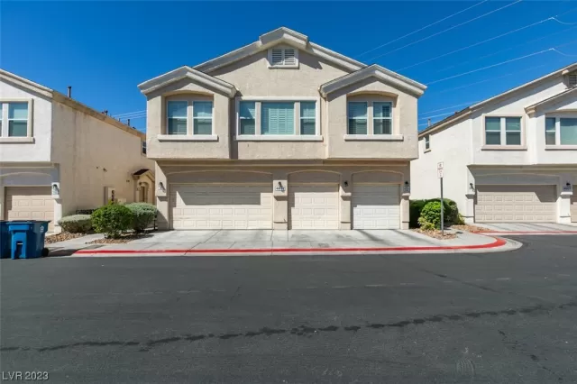 MLS: 2507065 Condo For Sale