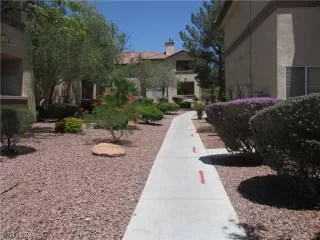 Photo #1: 2507075 Listing 