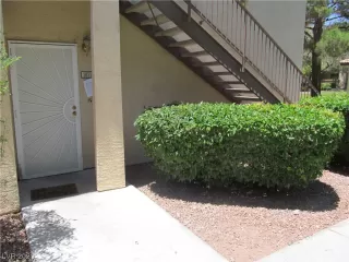 Photo #2: 2507075 Listing 